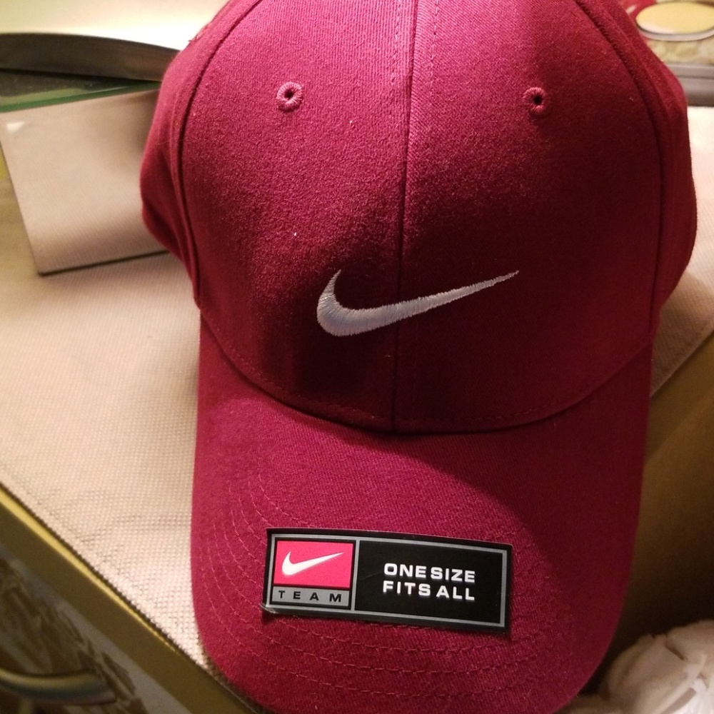 Athletic hat